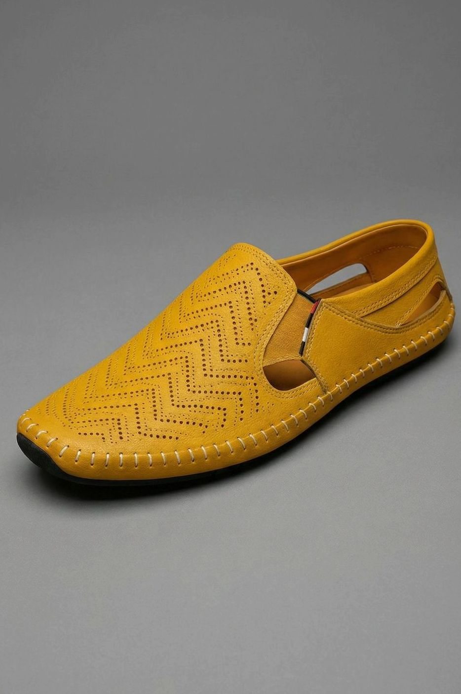 Men's Perforated Hand-Stitched Slip-On Driving Loafers