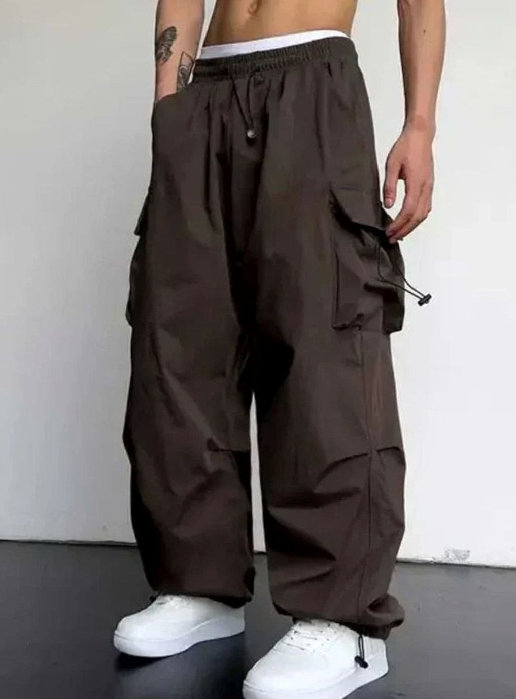 Men's Wide-Leg Drawstring Cargo Trousers