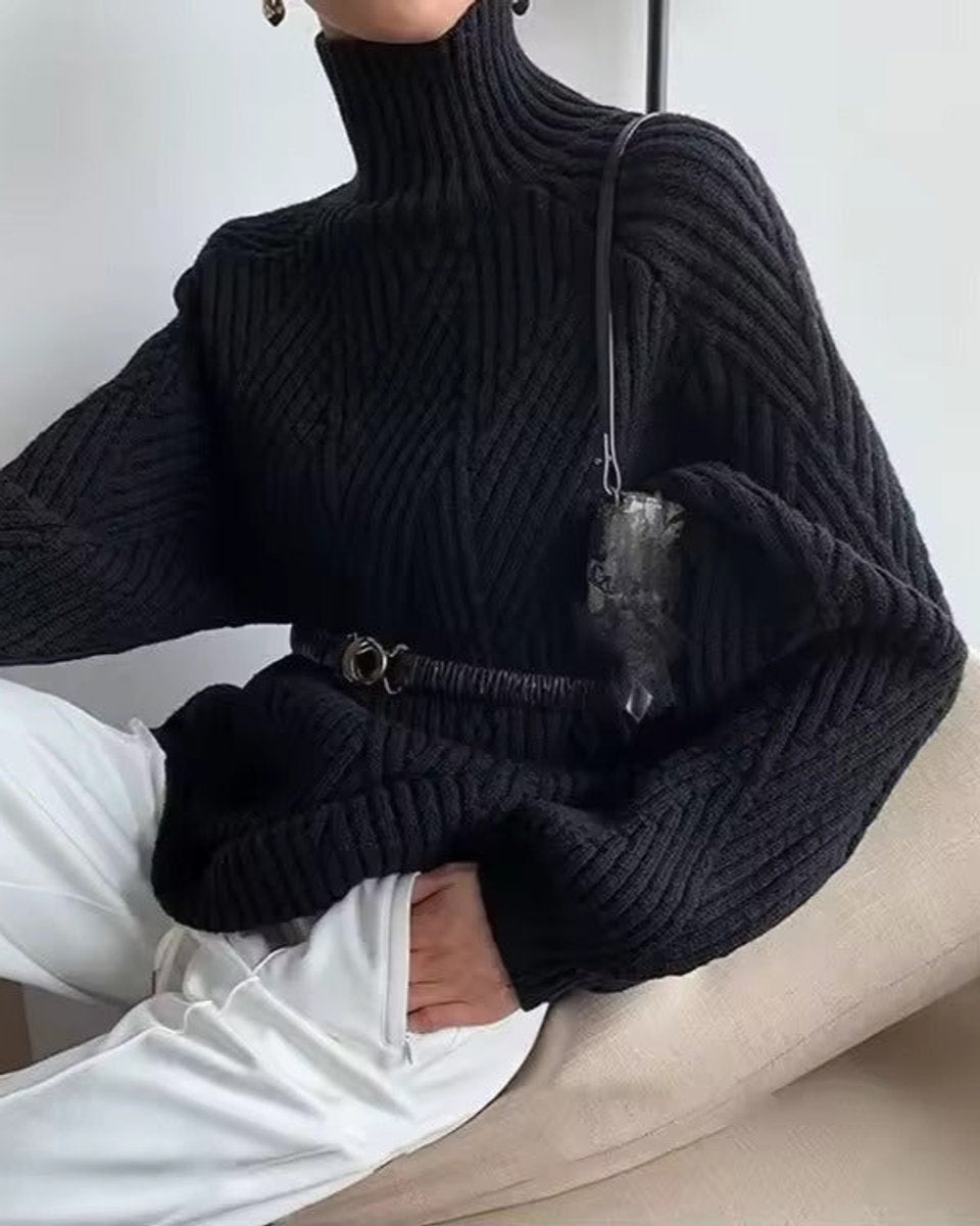 Women's Cable-Knit Oversized Turtleneck Jumper