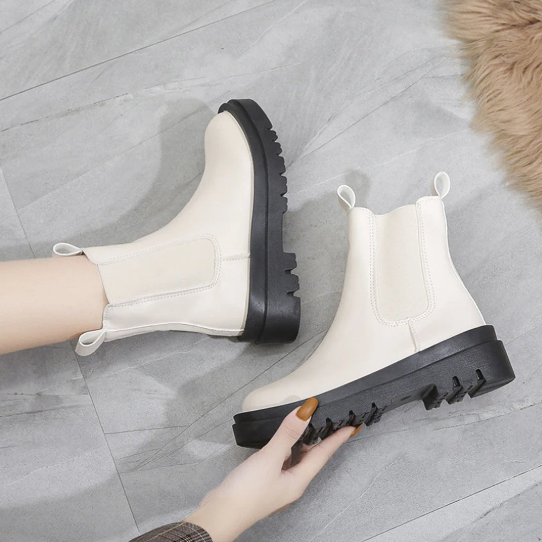 Women's Chunky Platform Ankle Heeled Boots Chelsea Pull-On