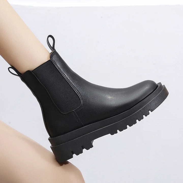 Women's Chunky Platform Ankle Heeled Boots Chelsea Pull-On