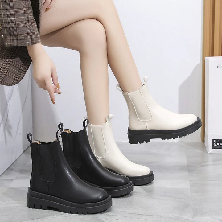 Women's Chunky Platform Ankle Heeled Boots Chelsea Pull-On