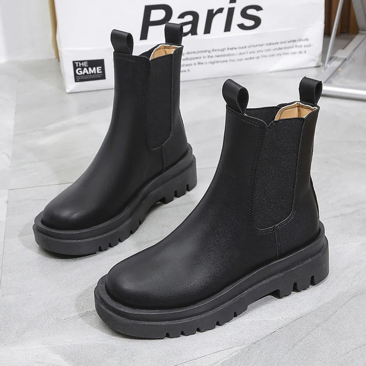 Women's Chunky Platform Ankle Heeled Boots Chelsea Pull-On