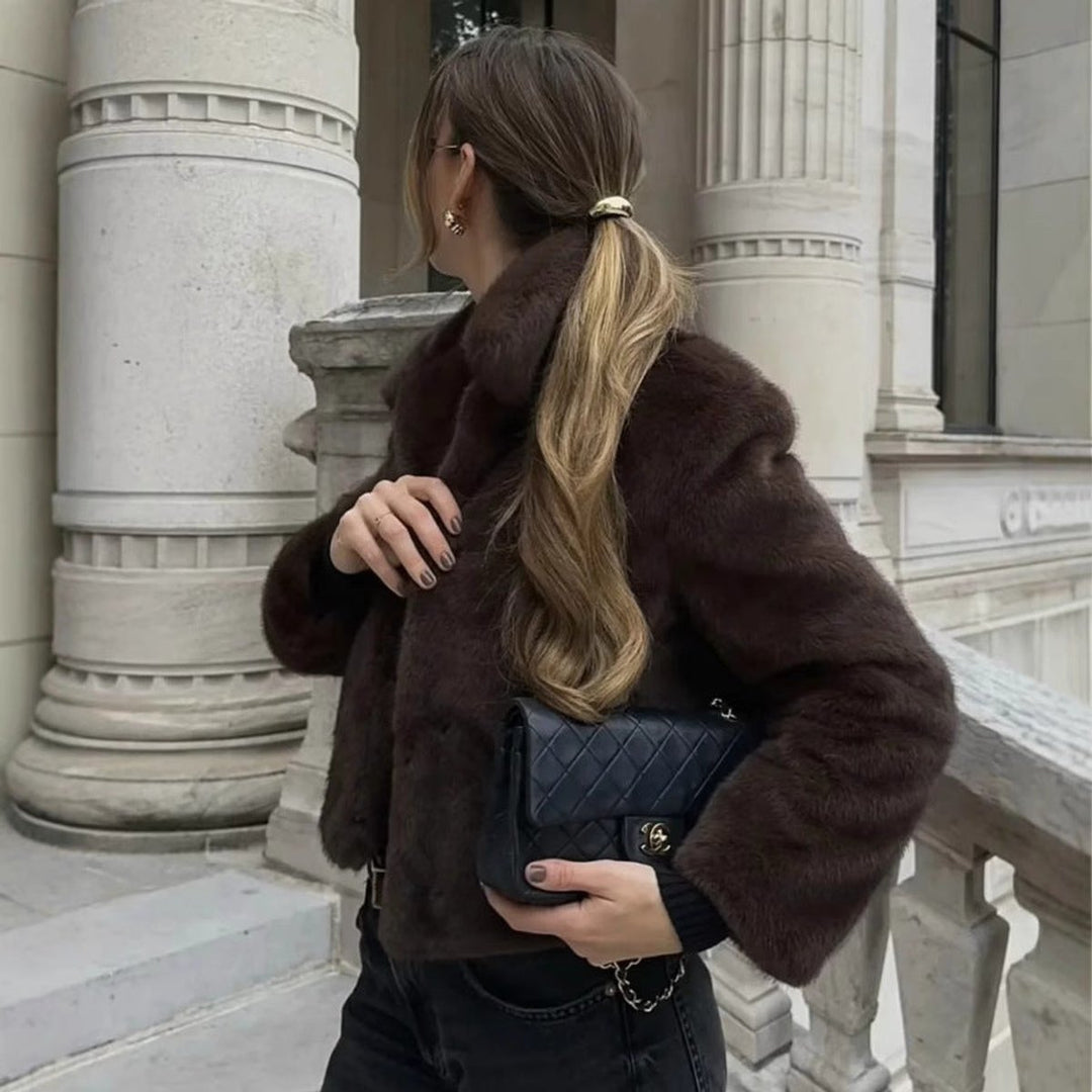 Women's Classic-Collar Cropped Faux Fur Coat