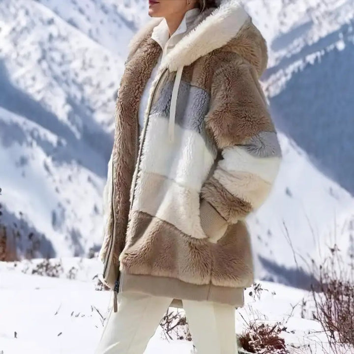 Women's Cozy Patchwork Zip-Up Faux Fur Coat - Polar Brown