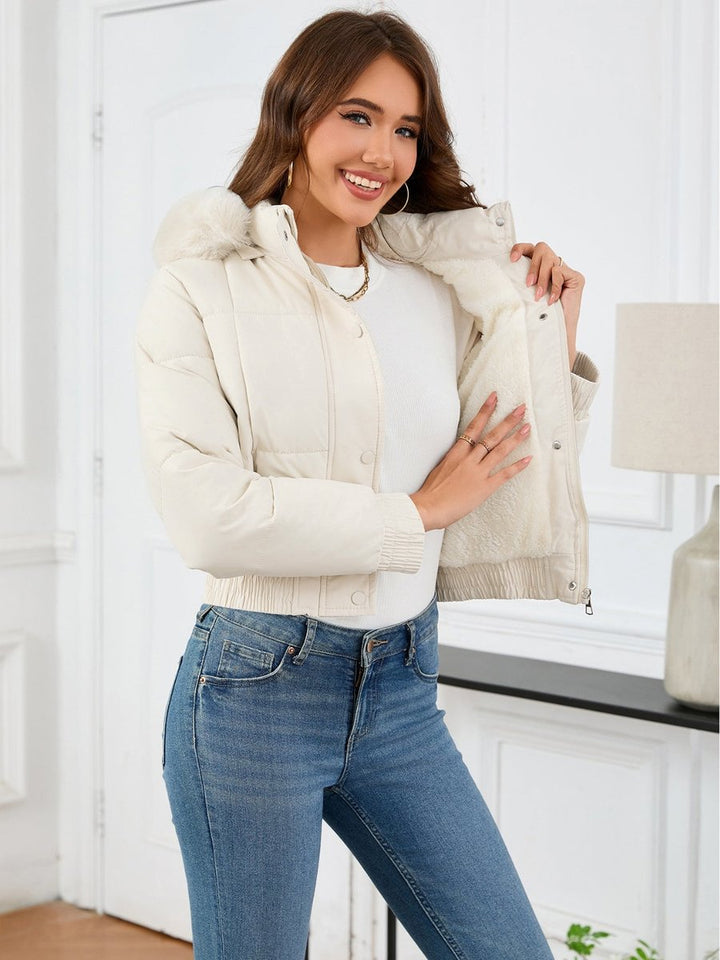 Women's Faux Fur Hooded Cropped Padded Coat