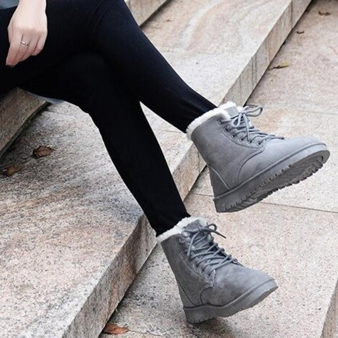 Women's Faux-Fur Lined Lace-Up Ankle Heeled Boots