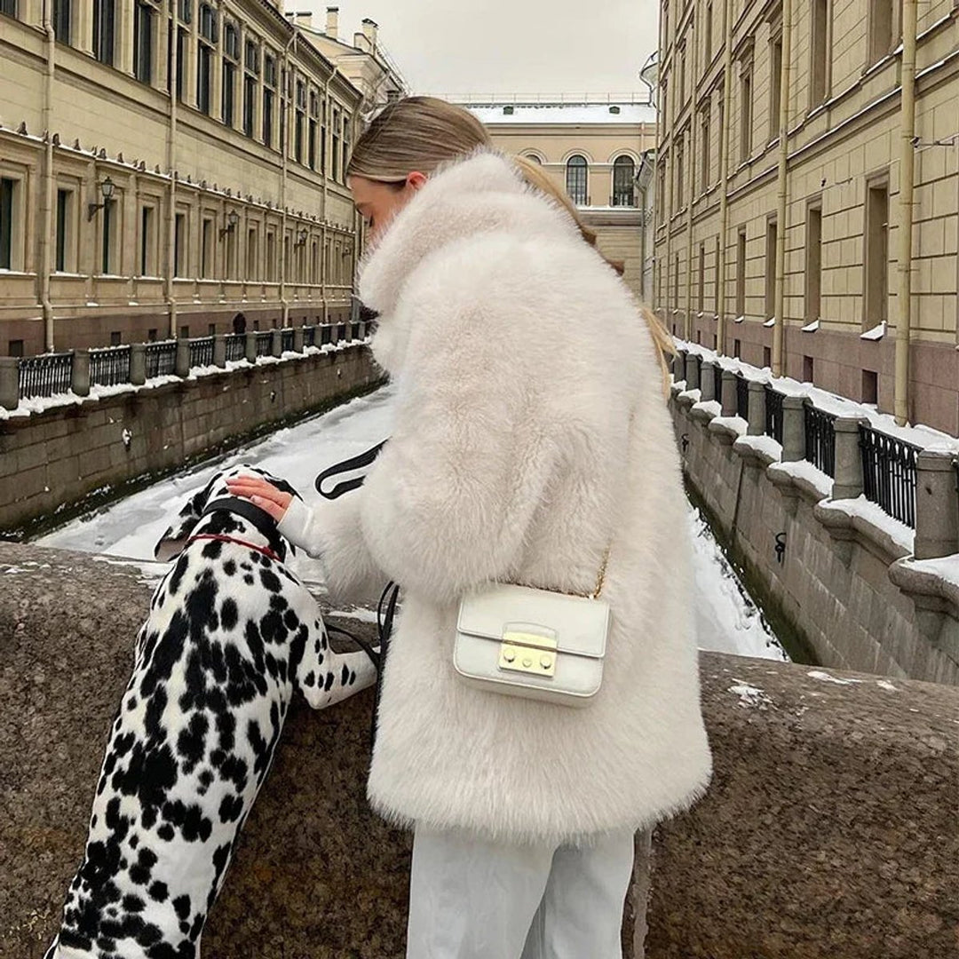 Women's Fluffy Short Faux Fur Coat Oversized Teddy Jacket