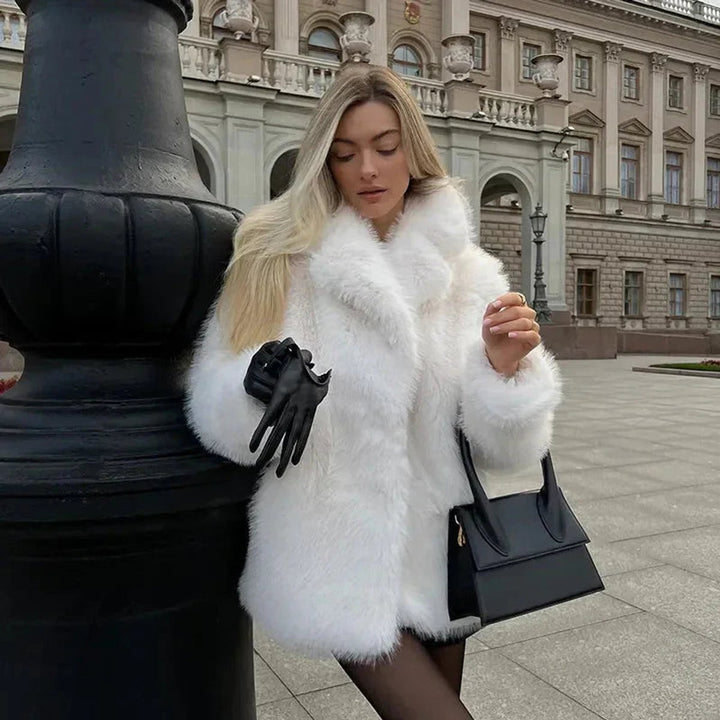 Women's Fluffy Short Faux Fur Coat Oversized Teddy Jacket