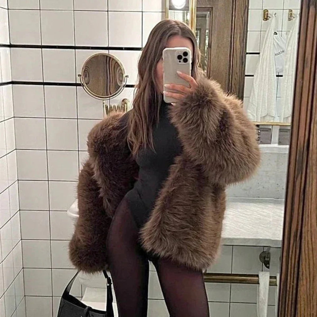Women's Fluffy Short Faux Fur Coat Oversized Teddy Jacket