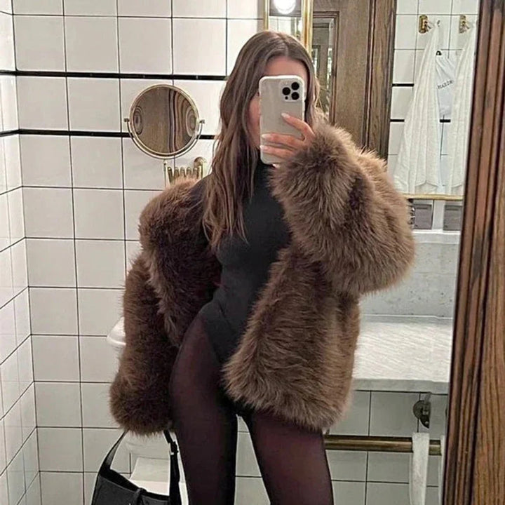 Women's Fluffy Short Faux Fur Coat Oversized Teddy Jacket