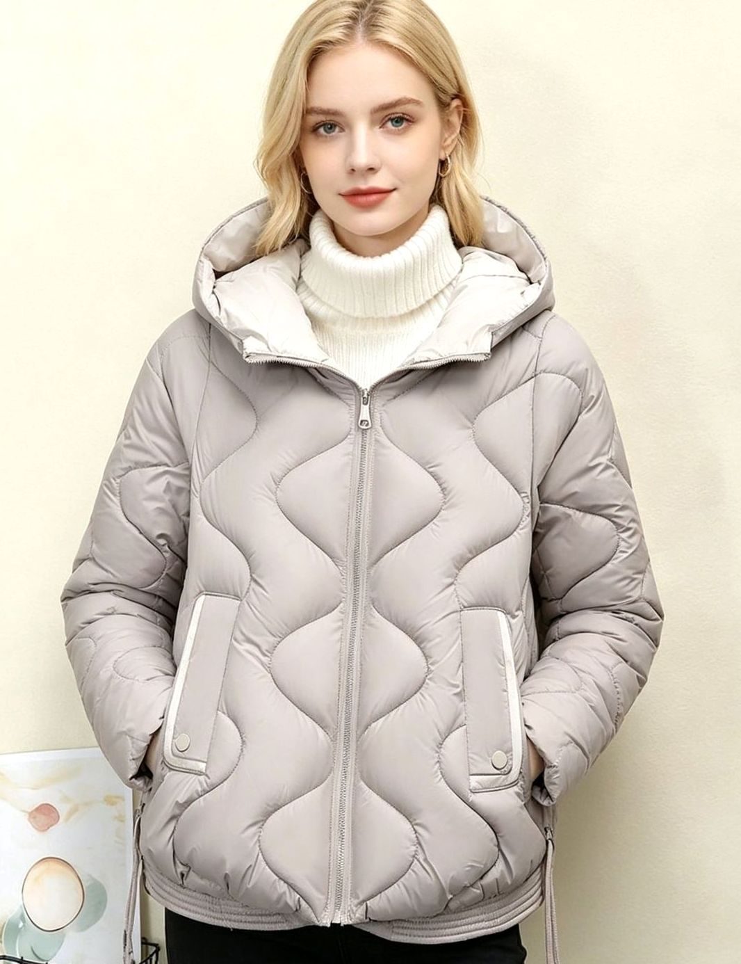Women's Hooded Diamond-Quilted Cropped Puffer Jacket - Khaki