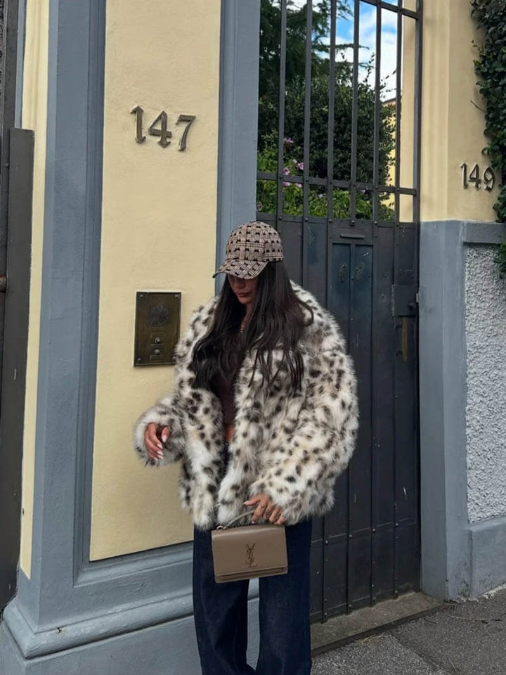 Women's Leopard Print Cropped Faux Fur Coat