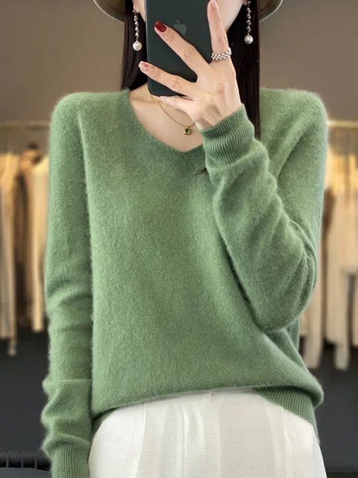 Women's Merino Wool V-Neck Long Sleeve Knitted Sweater