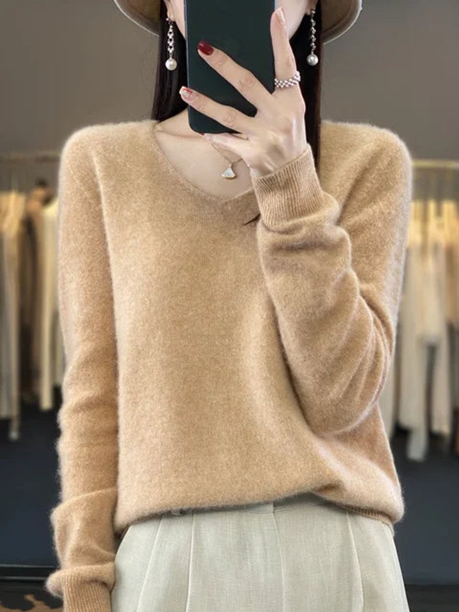 Women's Merino Wool V-Neck Long Sleeve Knitted Sweater