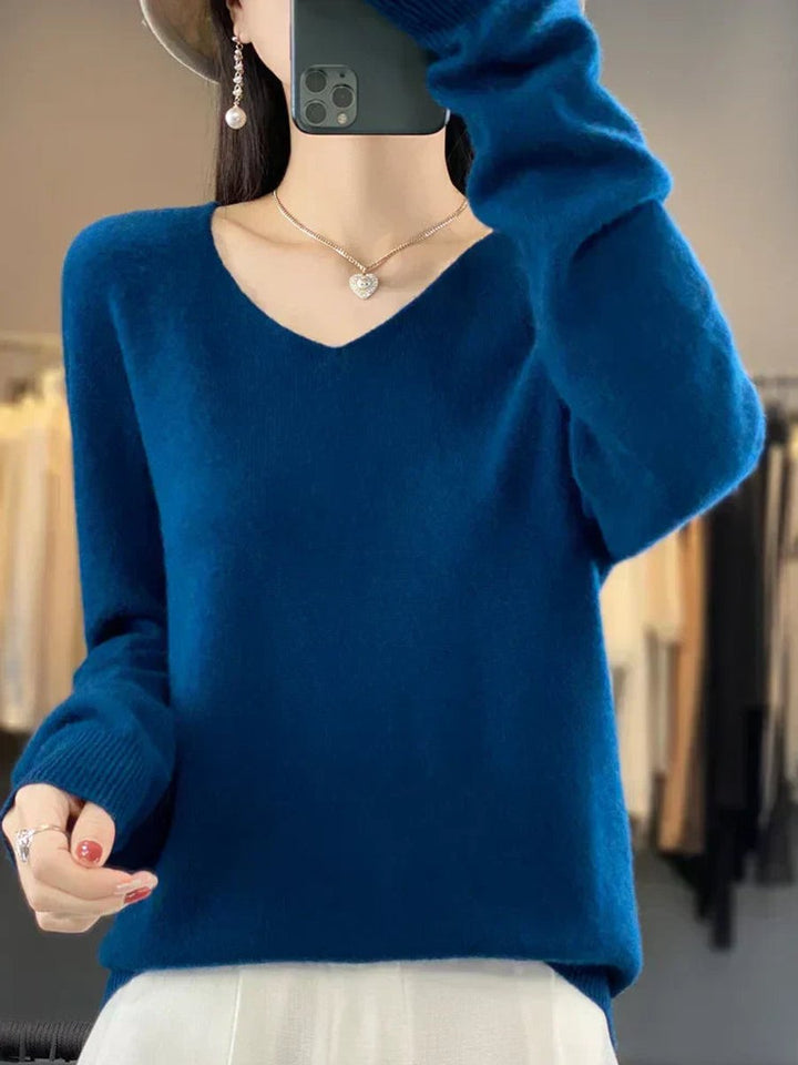 Women's Merino Wool V-Neck Long Sleeve Knitted Sweater