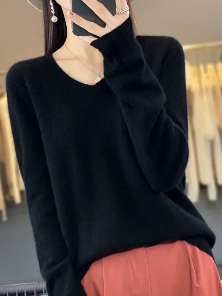 Women's Merino Wool V-Neck Long Sleeve Knitted Sweater