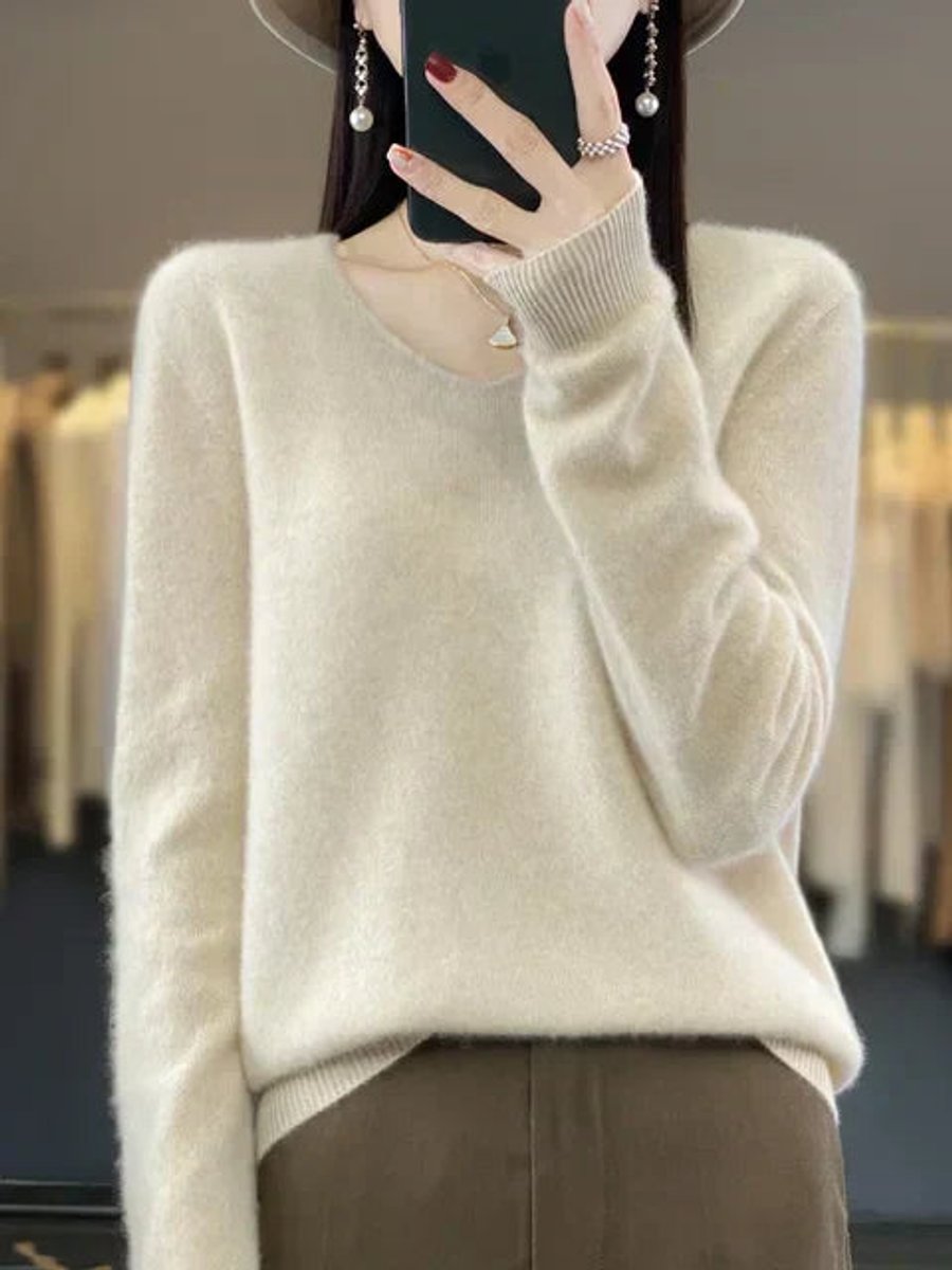 Women's Merino Wool V-Neck Long Sleeve Knitted Sweater