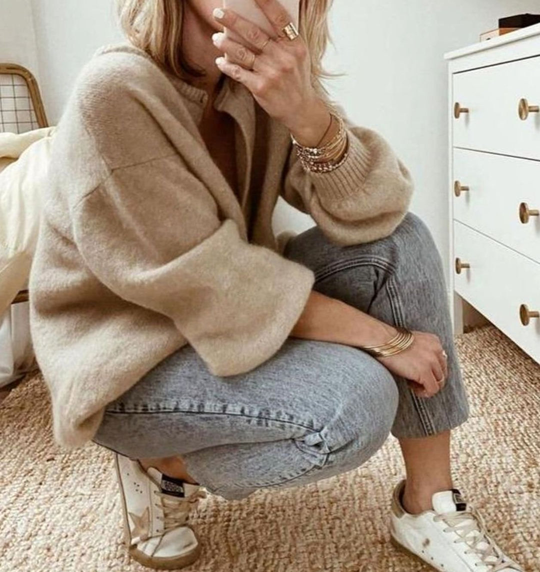 Women's Oversized Knit Cardigan Balloon Sleeve Button-Up