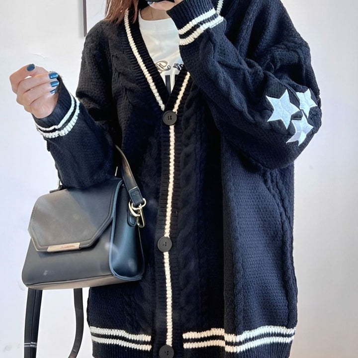 Women's Oversized Knit Cardigan V-Neck Cable Star Patch