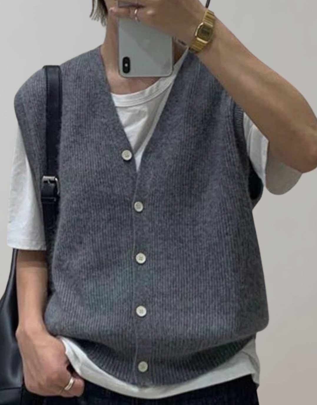 Women's Oversized Knit Cardigan Vest Button-Front Sleeveless