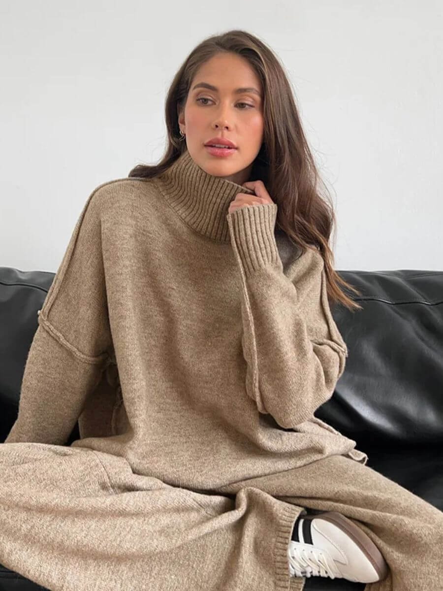 Women's Oversized Longline Knit Turtleneck Jumper