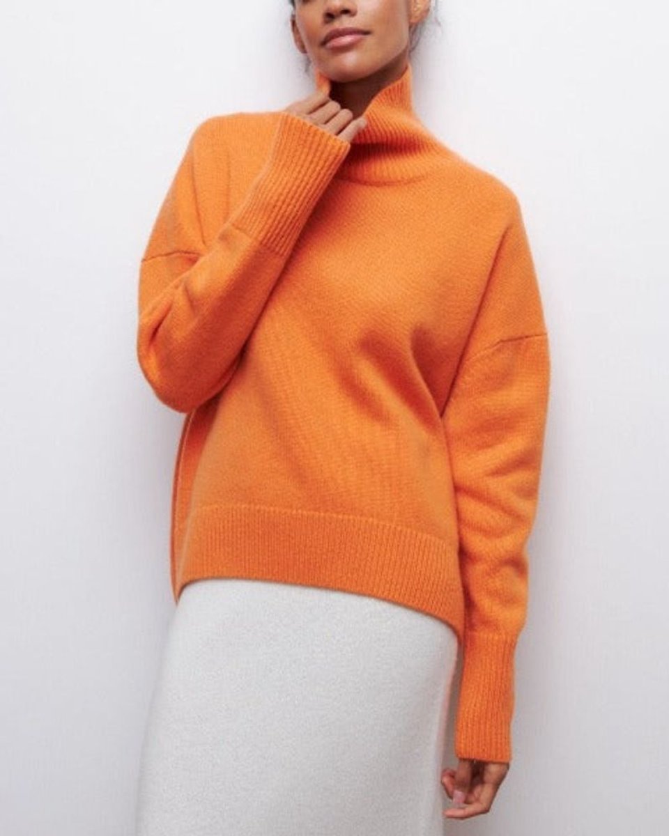 Women's Oversized Ribbed-Trim Knit Turtleneck Jumper