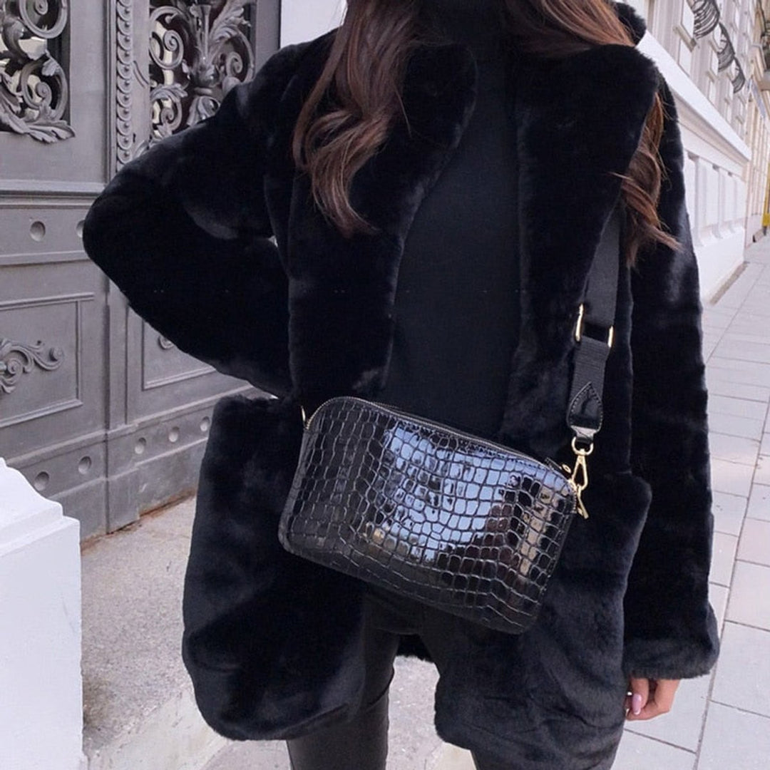 Women's Oversized Teddy Faux Fur Coat Large Collar