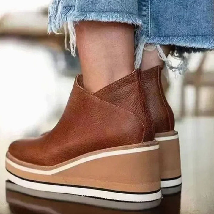 Women's Platform Wedge Ankle Chelsea Boots Leather-Look