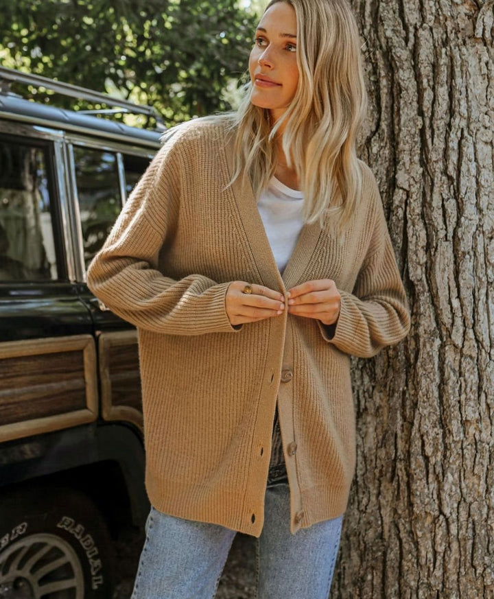 Women's Relaxed-Fit Button-Up Oversized Knit Cardigan