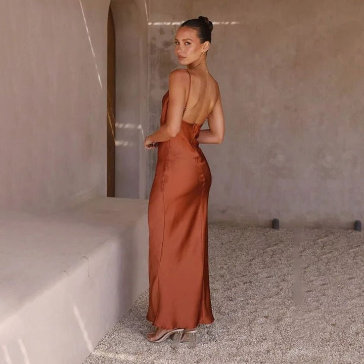 Women's Satin Cowl-Neck Backless Figure-Hugging Maxi Dress