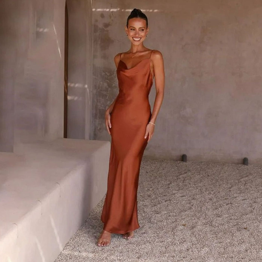 Women's Satin Cowl-Neck Backless Figure-Hugging Maxi Dress