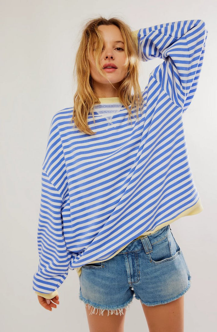 Women's Striped Relaxed-Fit Crew-Neck Jumper