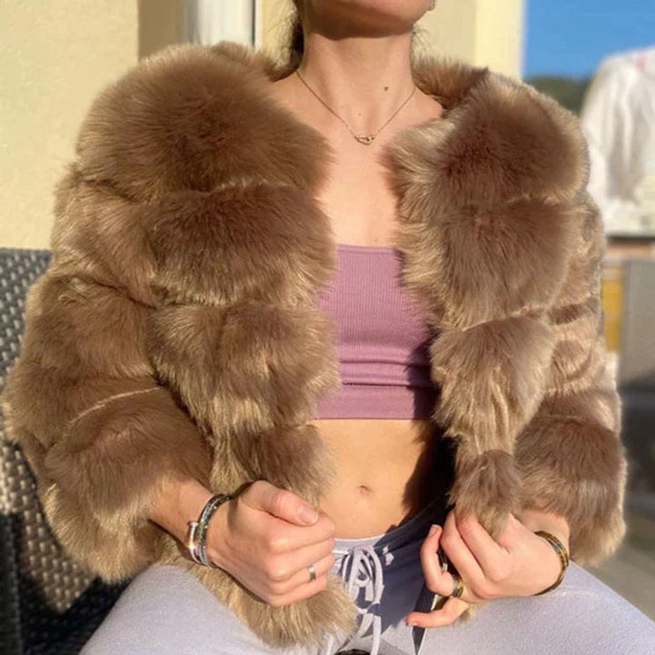 Women's Thick Fluffy Short Faux Fur Coat Hook Fastening