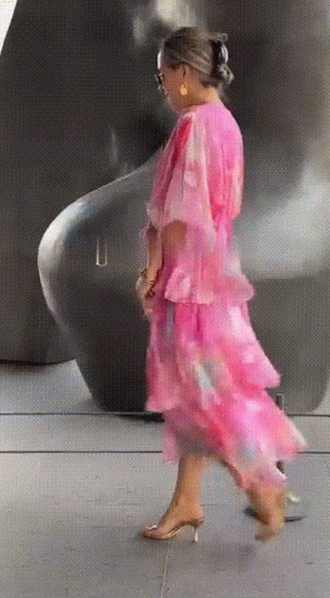 Women's Tiered Chiffon V-Neck Long-Sleeve Maxi Dress