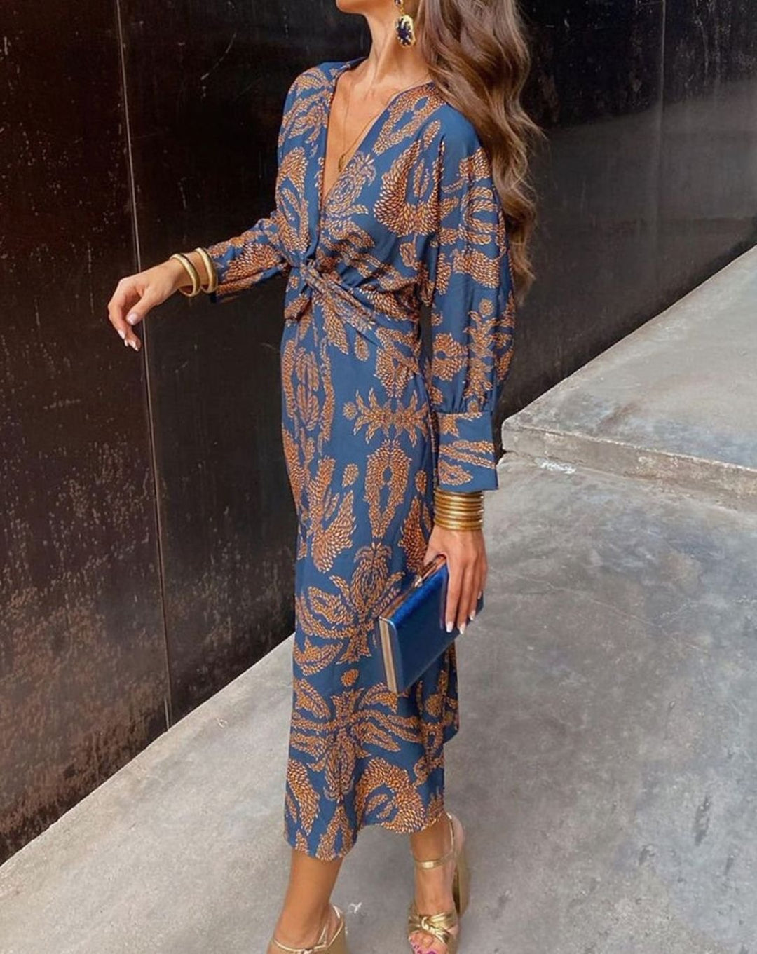 Women's V-Neck Knotted-Front Printed Maxi Dress - Blue