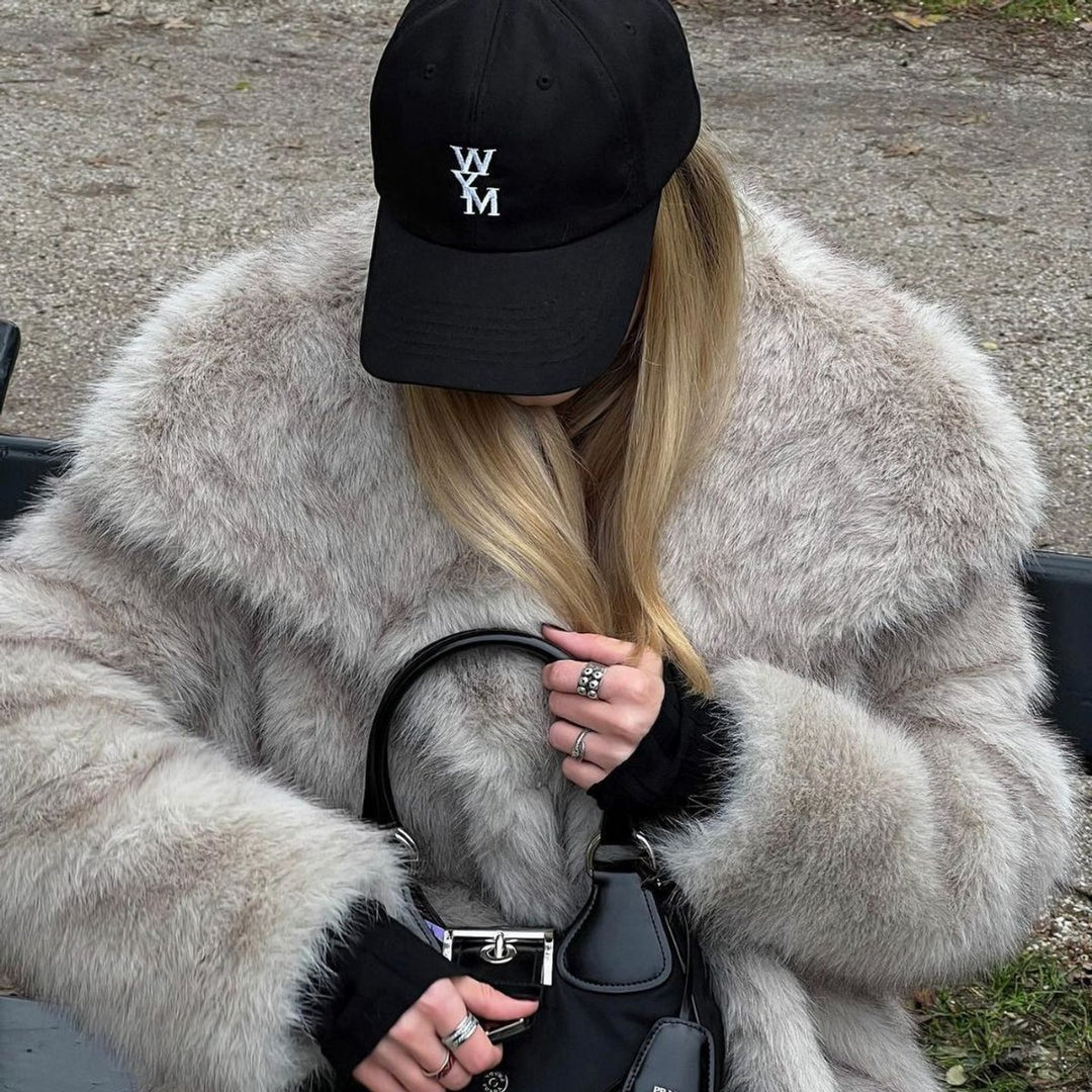 Women's Vegan Faux Fur Coat Fluffy Long-Sleeve Jacket