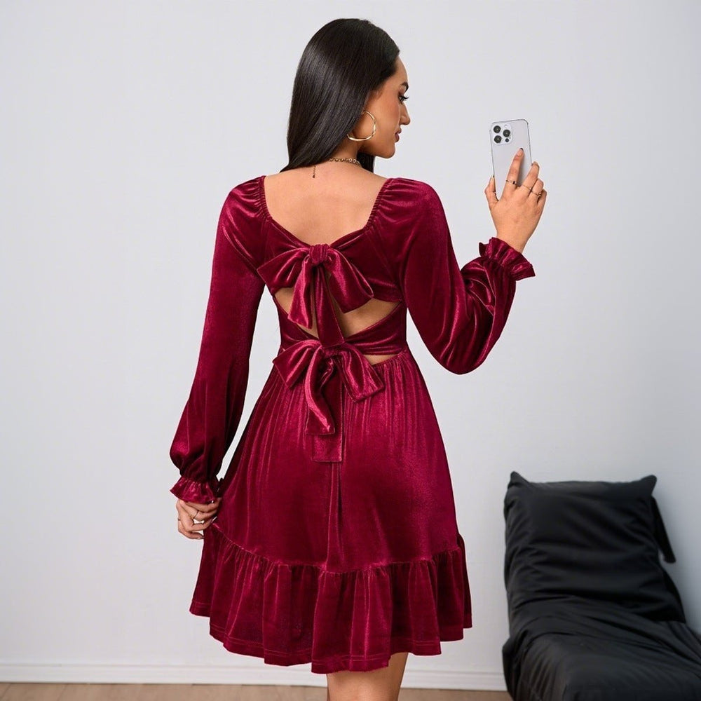 Women's Velvet Party Dress Square-Neck Puff-Sleeve Tiered Skater