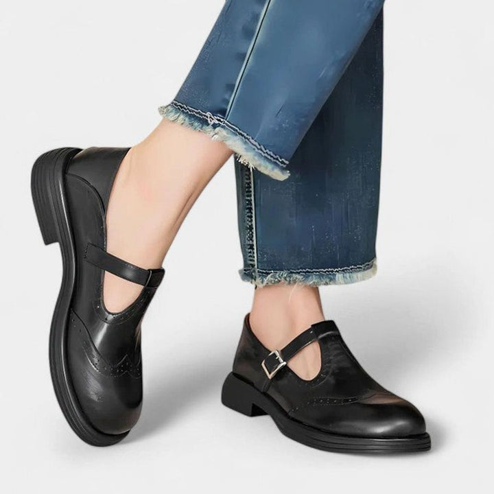 Women's Vintage Leather Brogue T-Strap Shoes Buckle Detail - Black